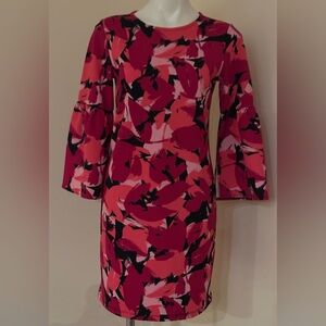 BANANA REPUBLIC Black Pinks Geometric Design Midi Dress. Long Slit Bell Sleeves.